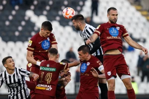 POLUVREME - Fejsa promašio kolosalnu šansu, Pazarci odolevaju!